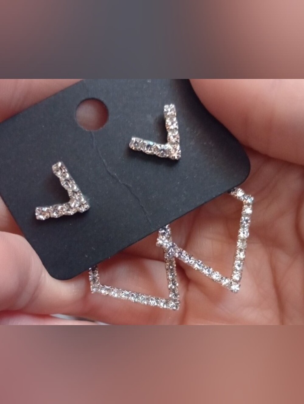 ❤️M $10 Each Of Bundle 4/$20 Crystal Diamond Shaped Drop Earrings